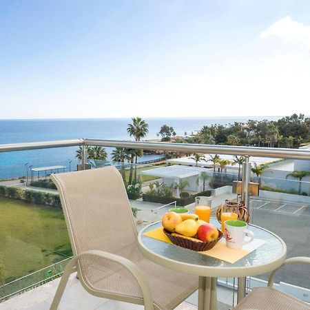 Laila - Coralli Beachfront Apartment Protaras Exterior photo